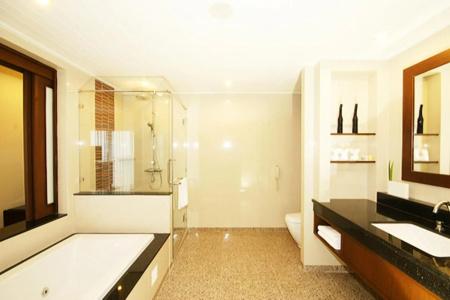 The Heritage Pattaya Beachfront Resort - 15