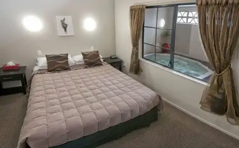 Sport of Kings Motel - 29