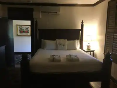 Park Plaza - 12