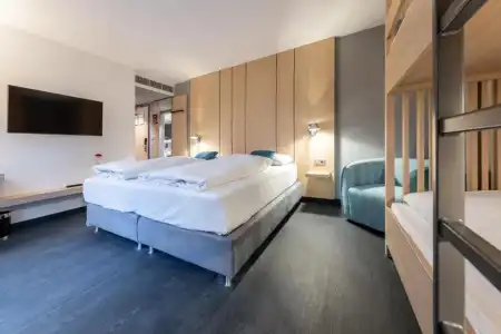 Serways Hösel - 63