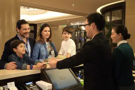 Evergreen Laurel Shanghai - 33