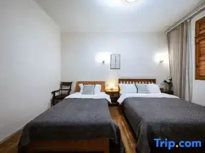 Zen Garden Inn - 55