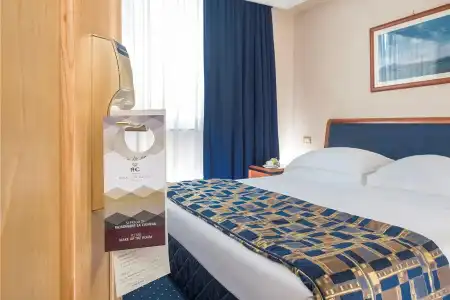 Royal Continental - 53