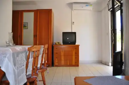 Delphin Apart - 75