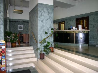 EA Royal Esprit - 1