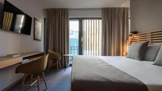 Fos DownTown Suites - 153