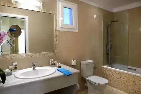 Mitos Suites - 6
