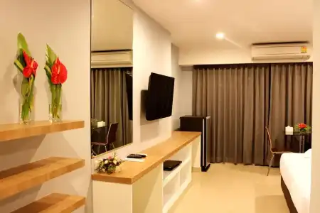 14 Residence - 43