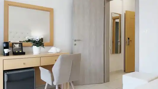 Akrogiali Exclusive - Adults Only - 91