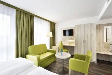 NOVINA Sleep Inn Herzogenaurach - 5
