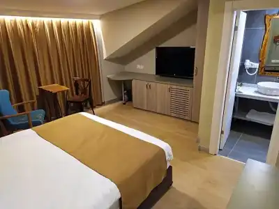 Jakaranda Istanbul - 51