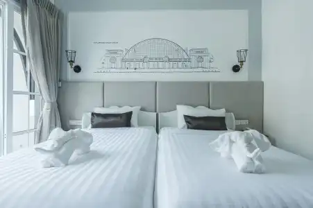 White Ivory Bed & Breakfast - 29