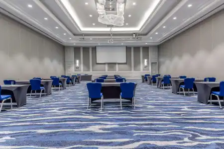 Grand Hyatt Amman Residences - 16