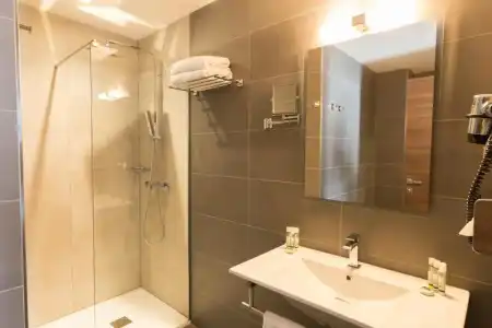 Hôtel Nice Azur Riviera - 105