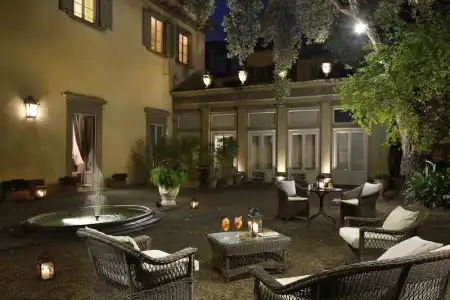 Al Palazzo del Marchese di Camugliano Residenza d'Epoca - 97