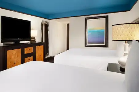 Crowne Plaza Key West-La Concha - 4