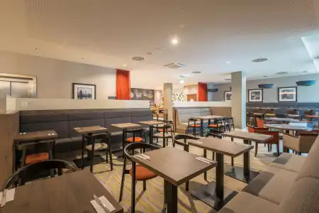 Hampton by Hilton Munich City West - 9