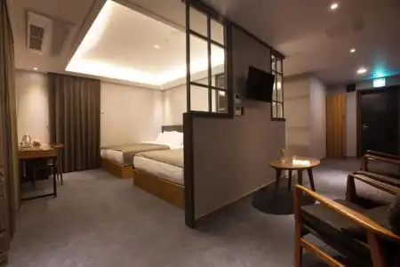 GNB - 184