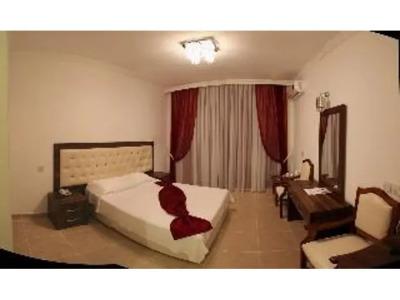 Holiday Village Rose Gardens - 7