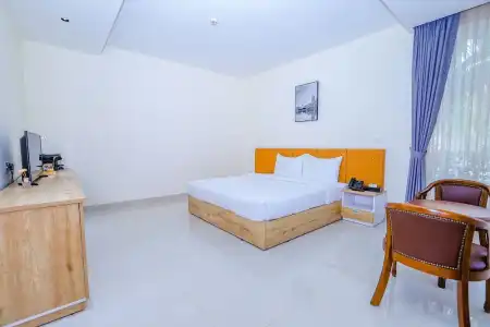 Sea Breeze Resort - 325