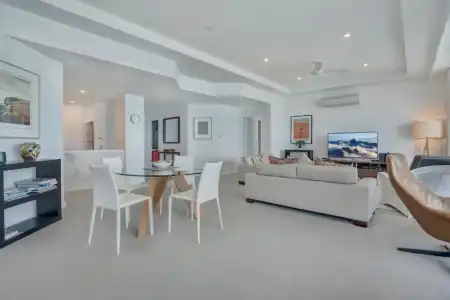 Oceana on Broadbeach - 55