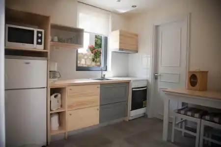 Artemis Village Apartments & Studios - 60