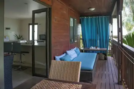 Hillside Retreat - 6