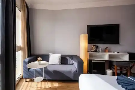 Hôtel Le Musée - 93