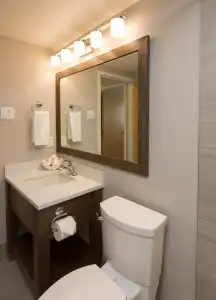 Embassy Inn - 8
