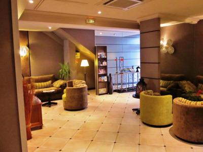 Le Trophée Boutique Hôtel Spa - La Loggia Appart'hôtel - 1