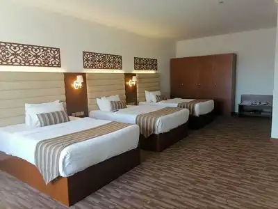 Hamdan Plaza - 43