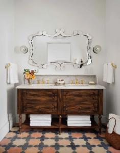 Commodore Perry Estate, Auberge Collection - 23