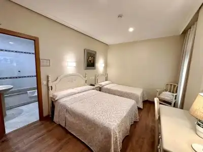 Hostal Toledo - 53