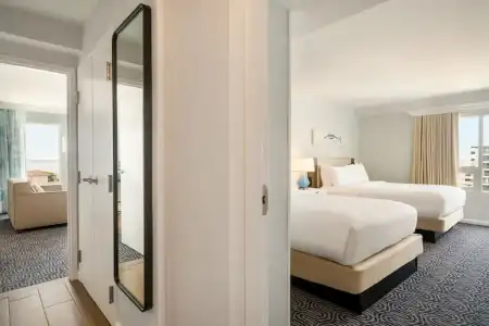 DoubleTree by Hilton Ocean City Oceanfront - 213