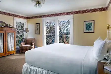 Centrella, A Kirkwood Collection - 39