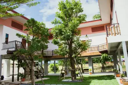 Ban Klong Srabua - 18