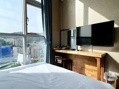 Myeongdong Merlin - 127