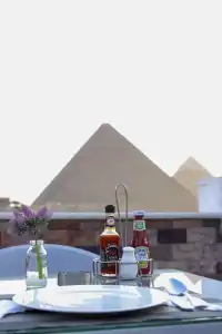 Elite Pyramids Boutique - 9