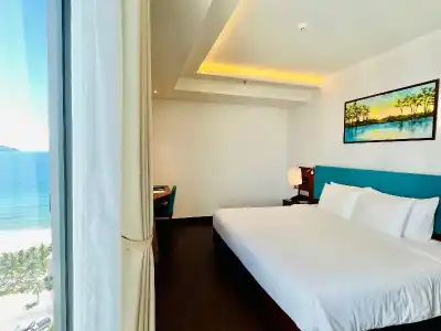 Maximilan Danang Beach - 58