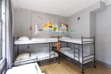 Hostel ROOM Rotterdam - 36