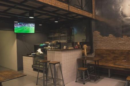 Sleepaholic Hostel - 30