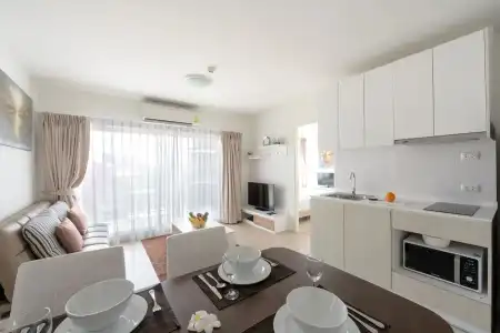 First Choice Suites by the Sea - 1
