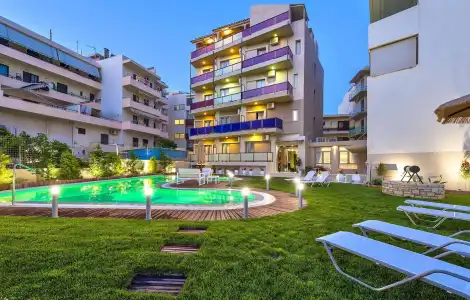 Leonidas & Apartments - 14