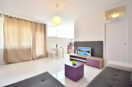Bretia Apartments - 45