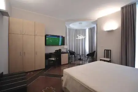 Vittoria & Orlandini - 110