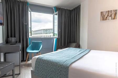 Hôtel Versailles Chantiers - 68