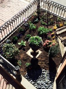 Encore Bed & Breakfast - 20