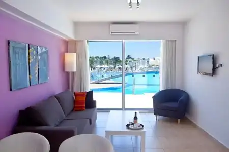 Sunprime Ayia Napa Suites - Adults Only - 7