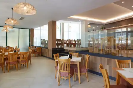 Marvel All Inclusive - Fully Renovated Free Beach Access - 36
