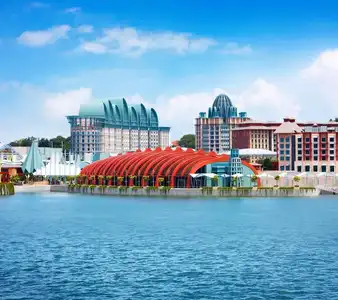Resorts World Sentosa - Festive - 19